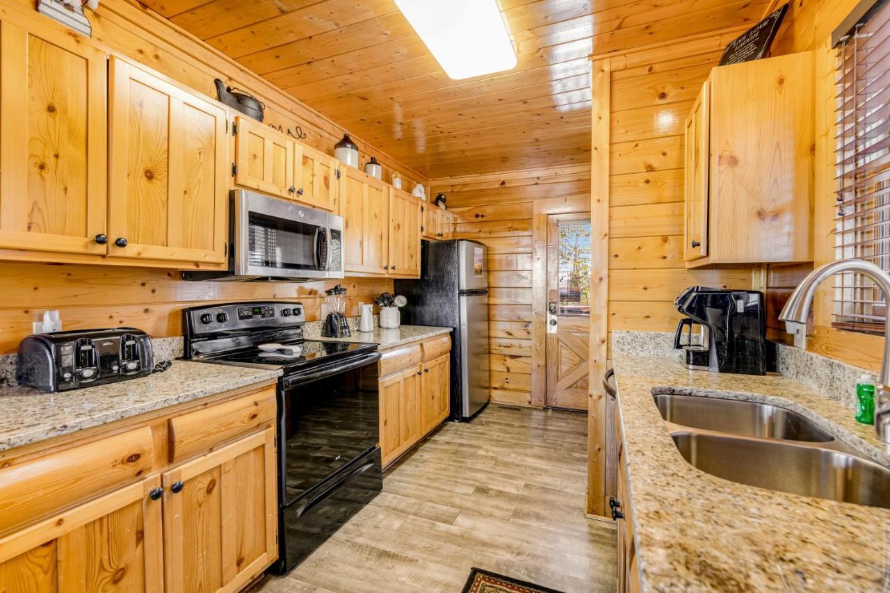 Bearly Believable Villa Sevierville Exterior photo